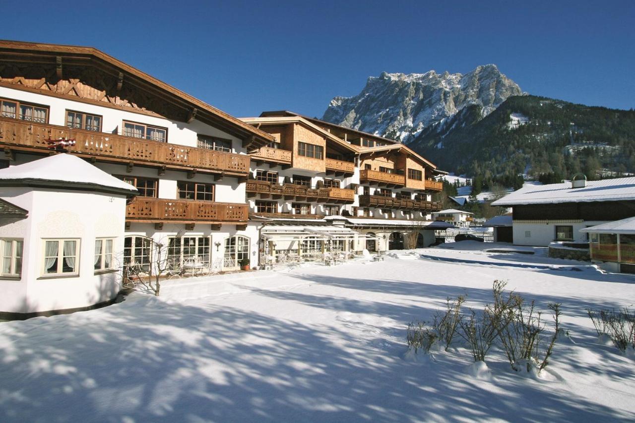Hotel Tirolerhof - Familotel Zugspitze Ehrwald Ngoại thất bức ảnh