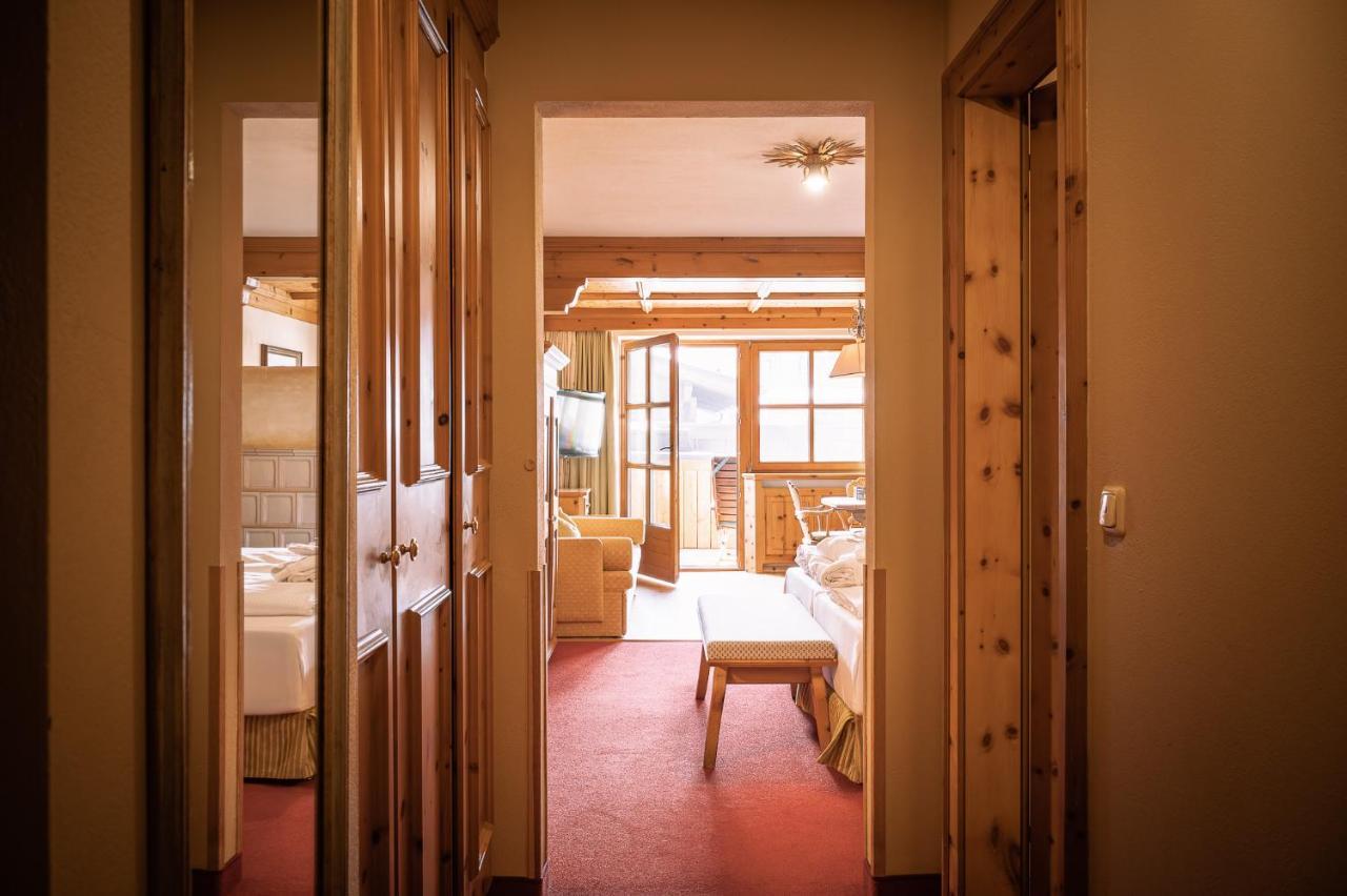 Hotel Tirolerhof - Familotel Zugspitze Ehrwald Ngoại thất bức ảnh