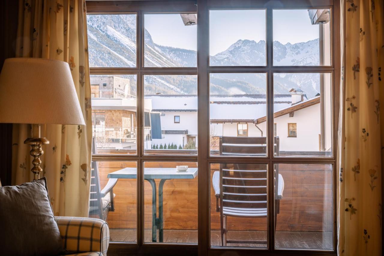 Hotel Tirolerhof - Familotel Zugspitze Ehrwald Ngoại thất bức ảnh