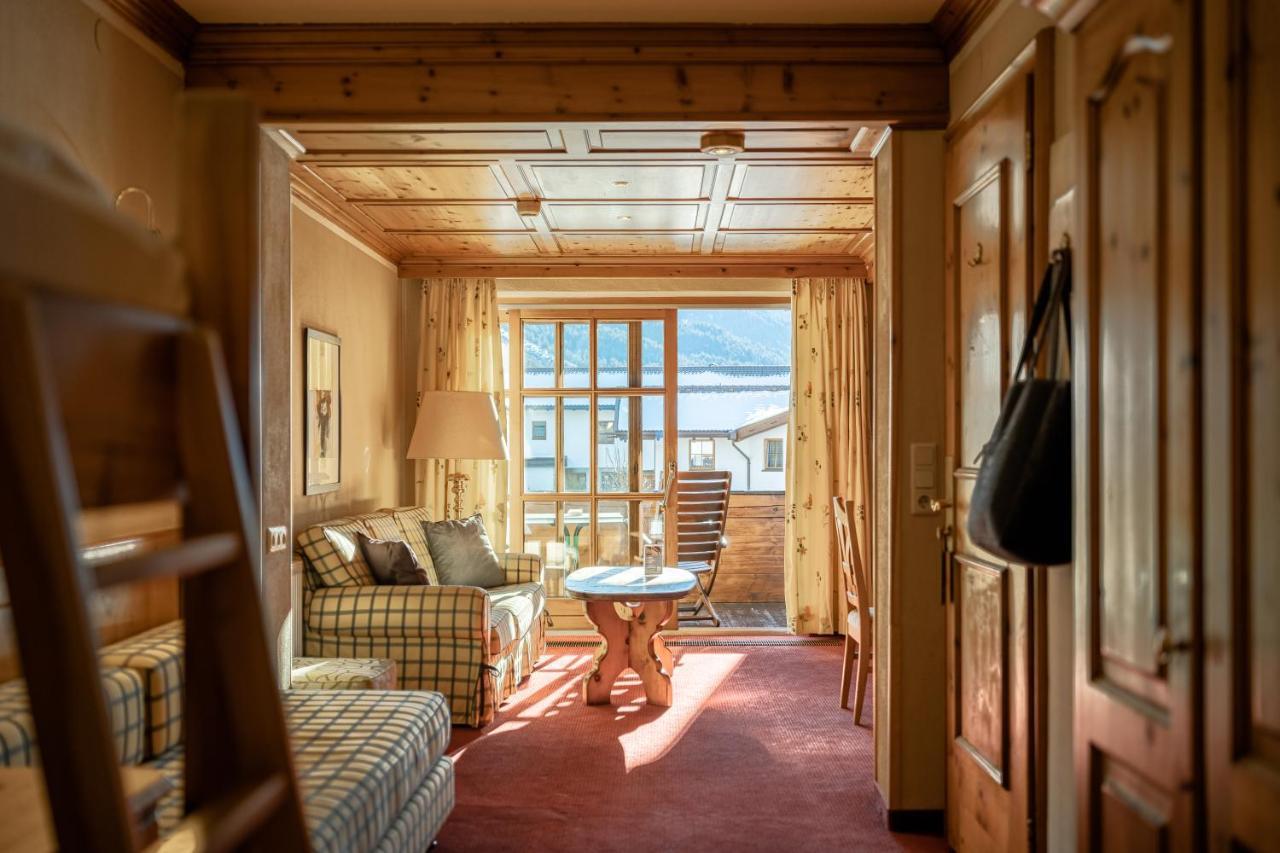 Hotel Tirolerhof - Familotel Zugspitze Ehrwald Ngoại thất bức ảnh