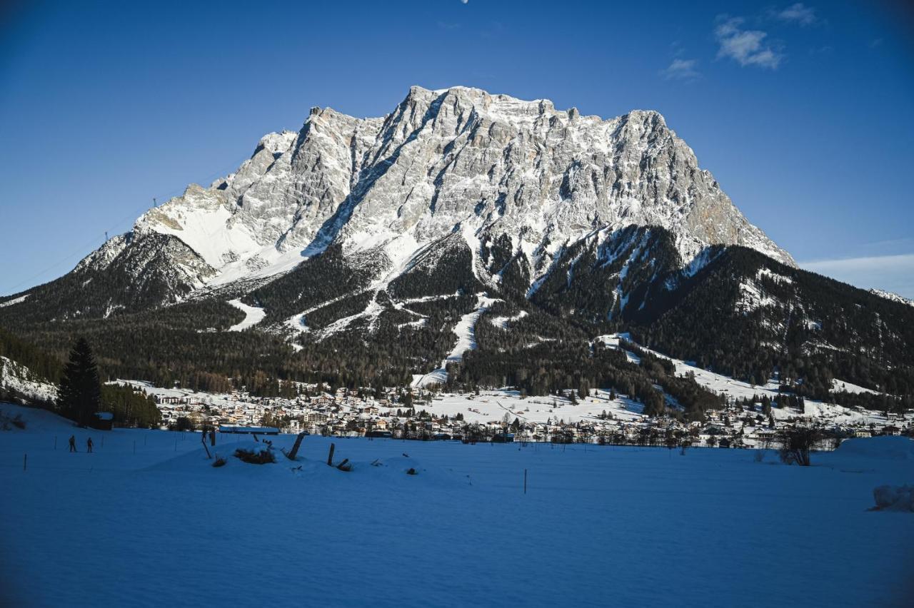 Hotel Tirolerhof - Familotel Zugspitze Ehrwald Ngoại thất bức ảnh