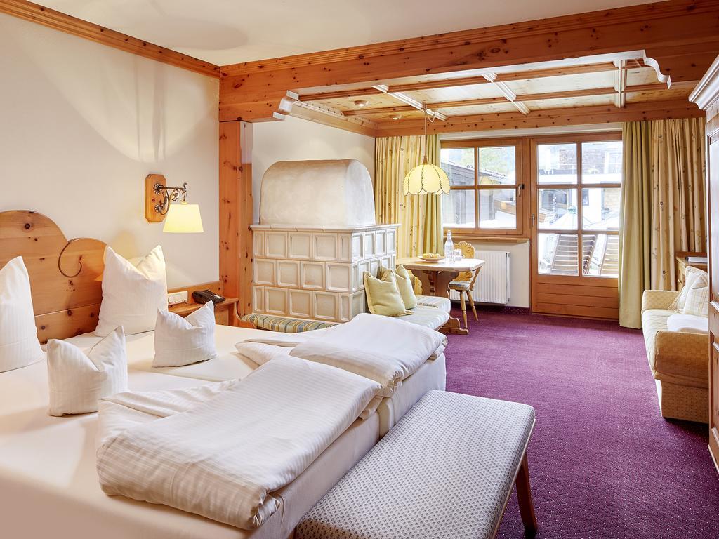 Hotel Tirolerhof - Familotel Zugspitze Ehrwald Ngoại thất bức ảnh