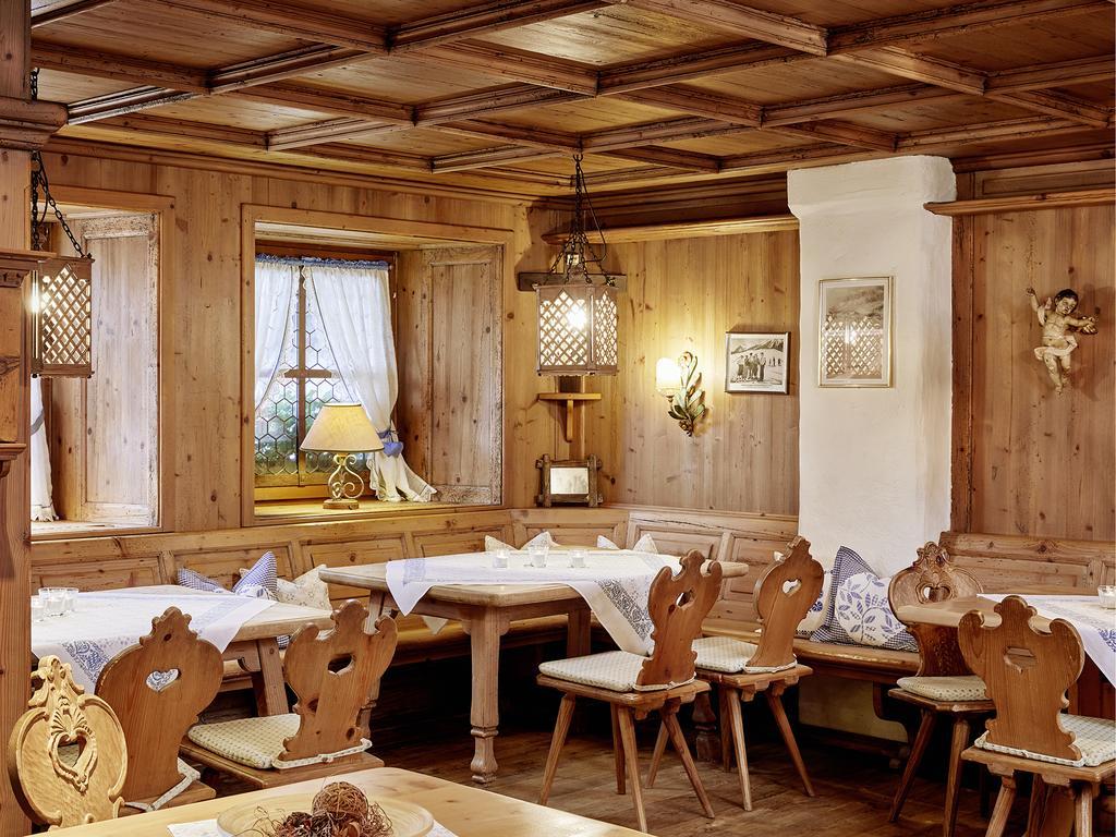 Hotel Tirolerhof - Familotel Zugspitze Ehrwald Ngoại thất bức ảnh